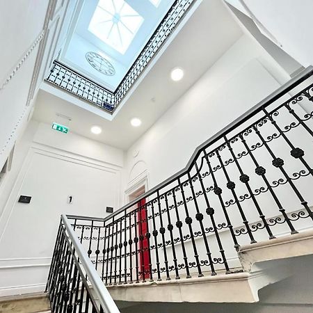 Unique & Luxurious 2 Bedroom City Centre Apartment 诺丁汉 外观 照片