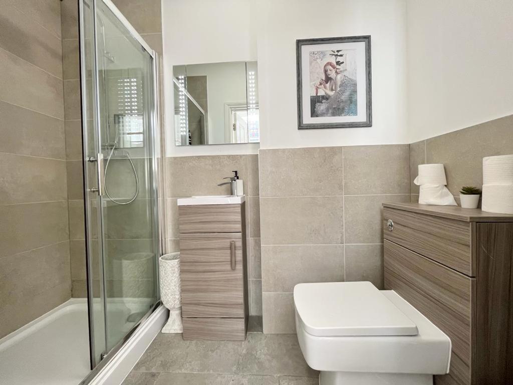 Unique & Luxurious 2 Bedroom City Centre Apartment 诺丁汉 外观 照片
